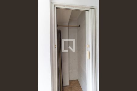 Casa à venda com 240m², 3 quartos e 4 vagasSuíte