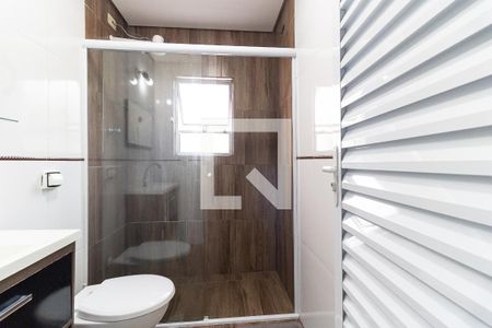 Casa à venda com 240m², 3 quartos e 4 vagasBanheiro da Suíte