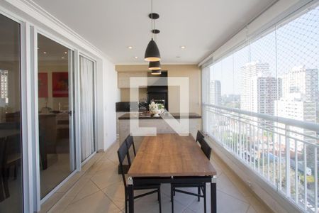Varanda de apartamento à venda com 3 quartos, 135m² em Santo Amaro, São Paulo