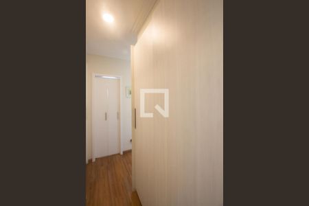 Closet Suíte 1 de apartamento à venda com 3 quartos, 135m² em Santo Amaro, São Paulo