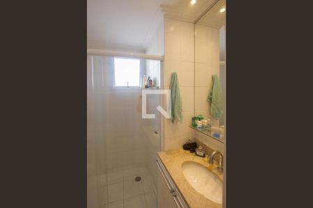 Banheiro Suíte 1 de apartamento à venda com 3 quartos, 135m² em Santo Amaro, São Paulo