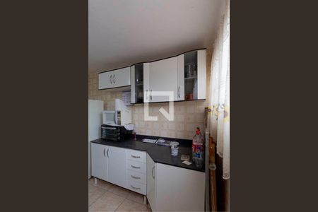 Apartamento à venda com 83m², 2 quartos e 1 vagaCozinha 