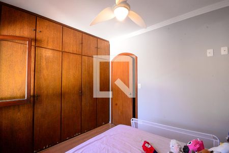 Casa à venda com 600m², 4 quartos e 2 vagas Casa à venda com 600m², 4 quartos e 2 vagasQuarto 2