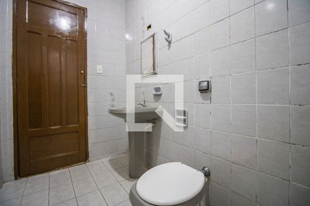 Casa para alugar com 72m², 3 quartos e sem vaga Casa para alugar com 72m², 3 quartos e sem vagaBanheiro