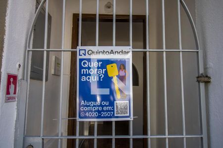 Casa para alugar com 72m², 3 quartos e sem vaga Casa para alugar com 72m², 3 quartos e sem vagaFachada