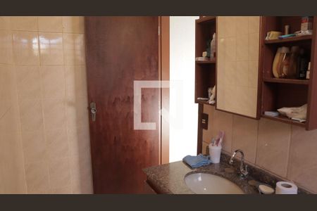 Banheiro da Suíte de casa à venda com 4 quartos, 171m² em Jardim Amazonas, Campinas