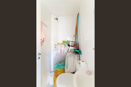 Apartamento para alugar com 170m², 3 quartos e 3 vagas Apartamento para alugar com 170m², 3 quartos e 3 vagasBanheiro de serviço