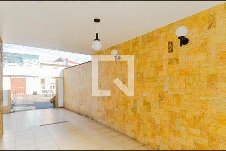 Casa à venda com 225m², 3 quartos e 8 vagasGaragem