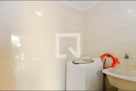 Casa à venda com 225m², 3 quartos e 8 vagasÁrea de Serviço