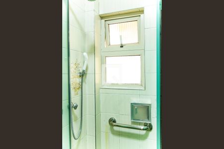 Apartamento à venda com 102m², 3 quartos e 1 vaga Apartamento à venda com 102m², 3 quartos e 1 vagaBanheiro da Suíte