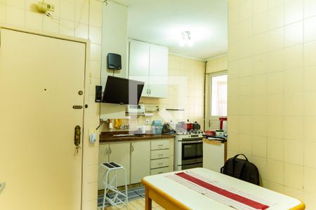 Apartamento à venda com 102m², 3 quartos e 1 vaga Apartamento à venda com 102m², 3 quartos e 1 vagaCozinha