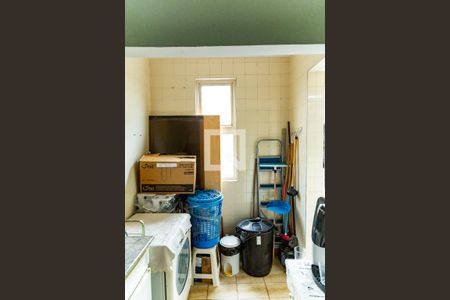 Apartamento à venda com 102m², 3 quartos e 1 vaga Apartamento à venda com 102m², 3 quartos e 1 vagaQuarto de Serviço