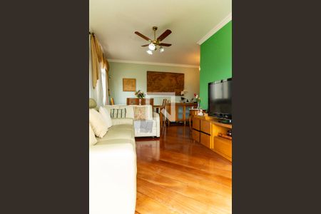 Apartamento à venda com 102m², 3 quartos e 1 vaga Apartamento à venda com 102m², 3 quartos e 1 vagaSala