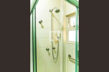 Apartamento à venda com 102m², 3 quartos e 1 vaga Apartamento à venda com 102m², 3 quartos e 1 vagaBanheiro da Suíte