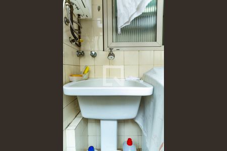 Apartamento à venda com 102m², 3 quartos e 1 vaga Apartamento à venda com 102m², 3 quartos e 1 vagaLavanderia