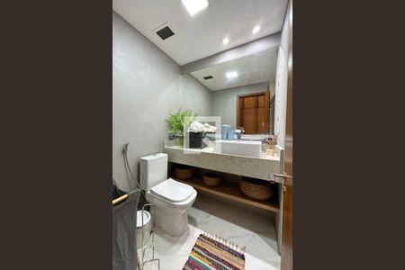 Banheiro de kitnet/studio para alugar com 1 quarto, 21m² em Copacabana, Rio de Janeiro
