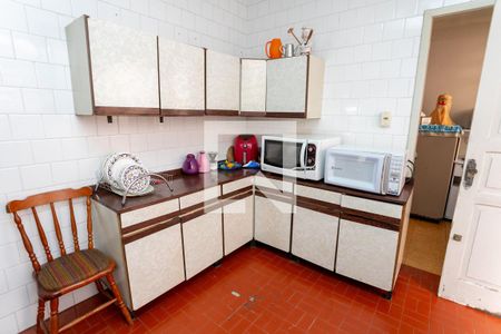 Casa à venda com 180m², 4 quartos e 1 vaga Casa à venda com 180m², 4 quartos e 1 vagaCozinha