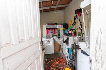 Casa à venda com 180m², 4 quartos e 1 vaga Casa à venda com 180m², 4 quartos e 1 vagaÁrea de Serviço