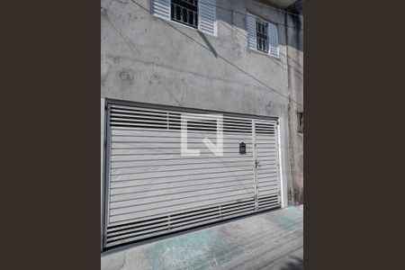 Casa para alugar com 42m², 1 quarto e sem vaga Casa para alugar com 42m², 1 quarto e sem vagaFachada