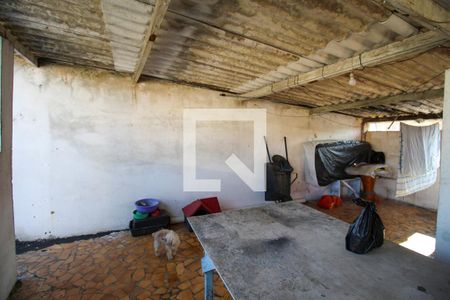 Casa para alugar com 100m², 2 quartos e sem vagaÁrea comum