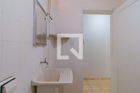 Studio para alugar com 33m², 1 quarto e sem vaga Studio para alugar com 33m², 1 quarto e sem vagaBanheiro