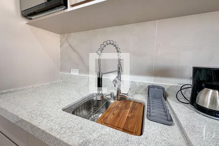 Studio para alugar com 40m², 1 quarto e 1 vaga Studio para alugar com 40m², 1 quarto e 1 vagaCozinha e Área de Serviço