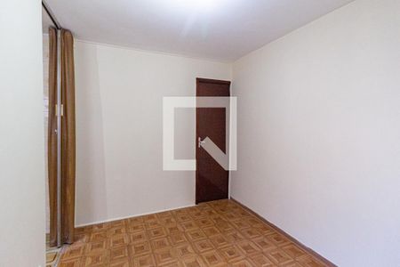 Sala de apartamento para alugar com 3 quartos, 56m² em Conjunto Habitacional Presidente Castelo Branco, Carapicuíba