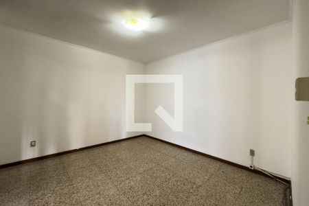 Apartamento à venda com 244m², 4 quartos e 2 vagas Apartamento à venda com 244m², 4 quartos e 2 vagasQuarto 4