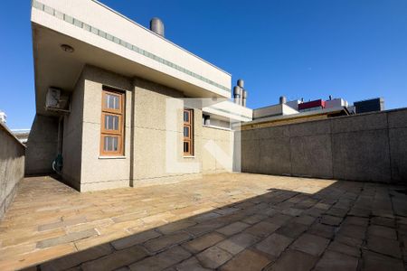 Apartamento à venda com 244m², 4 quartos e 2 vagas Apartamento à venda com 244m², 4 quartos e 2 vagasCobertura