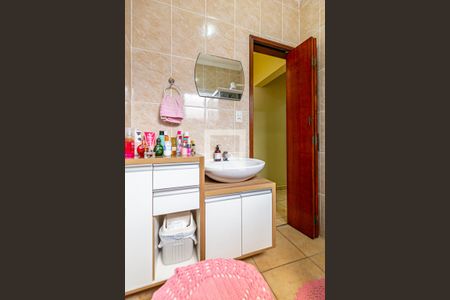 Casa à venda com 126m², 3 quartos e 2 vagasBanheiro Social