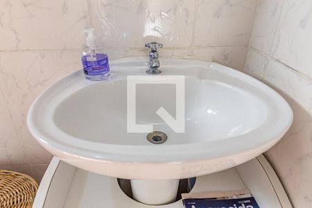 Casa à venda com 126m², 3 quartos e 2 vagasBanheiro da Suíte