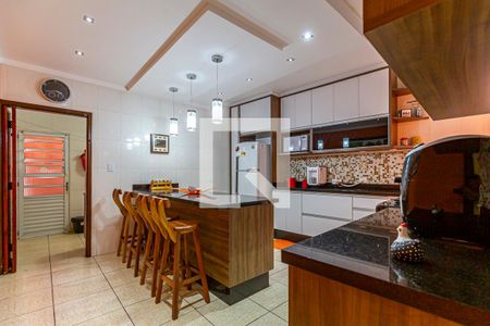 Casa à venda com 126m², 3 quartos e 2 vagasCozinha