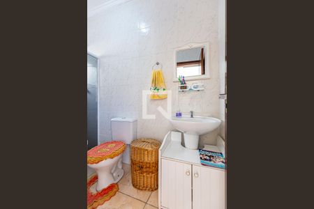 Casa à venda com 126m², 3 quartos e 2 vagasBanheiro da Suíte