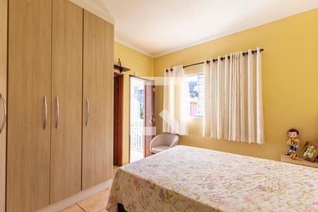 Casa à venda com 126m², 3 quartos e 2 vagasSuíte