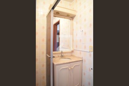 Banheiro da Suíte de apartamento para alugar com 3 quartos, 116m² em Água Verde, Curitiba