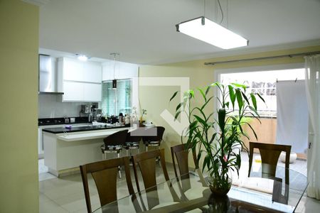 Sala de casa de condomínio para alugar com 4 quartos, 270m² em Jardim Nova Coimbra, Cotia