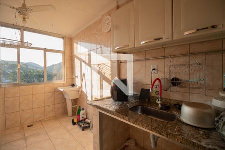 Apartamento à venda com 47m², 1 quarto e 1 vaga Apartamento à venda com 47m², 1 quarto e 1 vagaCozinha e Área de Serviço