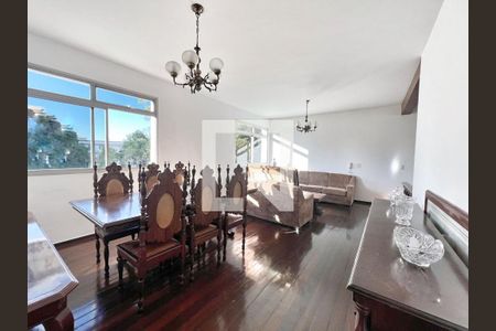 Sala de apartamento à venda com 4 quartos, 180m² em Grajaú, Belo Horizonte