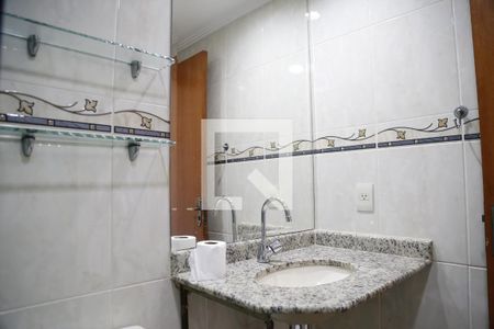 Apartamento à venda com 131m², 3 quartos e 2 vagasBanheiro da Suíte 1
