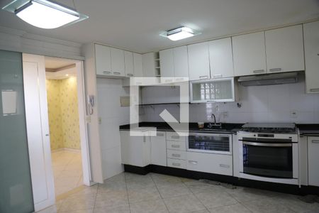 Apartamento à venda com 131m², 3 quartos e 2 vagasCozinha
