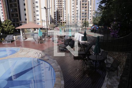 Apartamento à venda com 131m², 3 quartos e 2 vagasPiscina