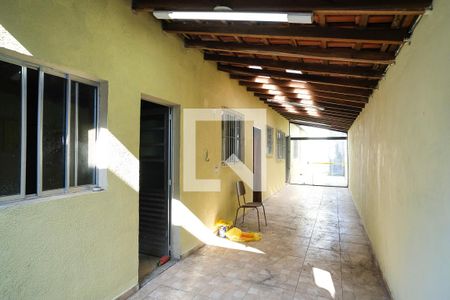Casa para alugar com 45m², 2 quartos e sem vagaÁrea comum