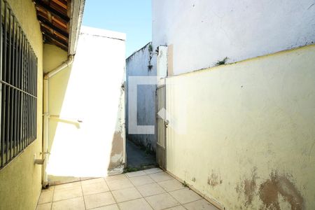 Casa para alugar com 45m², 2 quartos e sem vagaÁrea comum