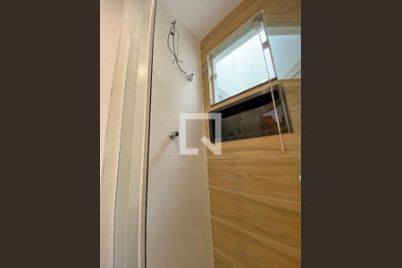 Casa de condomínio para alugar com 47m², 2 quartos e sem vaga Casa de condomínio para alugar com 47m², 2 quartos e sem vagaBanheiro