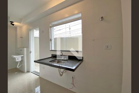 Casa de condomínio para alugar com 47m², 2 quartos e sem vaga Casa de condomínio para alugar com 47m², 2 quartos e sem vagaCozinha