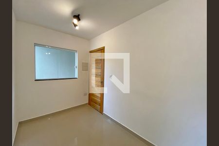 Sala de casa de condomínio para alugar com 2 quartos, 47m² em Vila Prudente, São Paulo