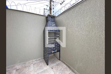 Casa de condomínio para alugar com 47m², 2 quartos e sem vaga Casa de condomínio para alugar com 47m², 2 quartos e sem vagaChurrasqueira