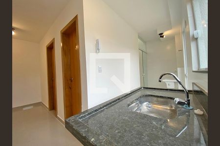 Casa de condomínio para alugar com 47m², 2 quartos e sem vaga Casa de condomínio para alugar com 47m², 2 quartos e sem vagaCozinha