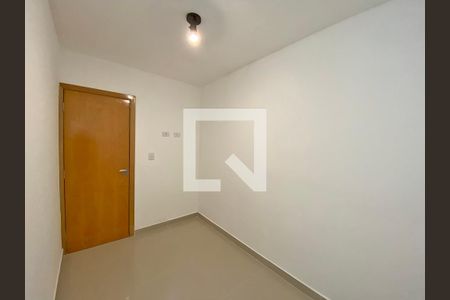 Casa de condomínio para alugar com 47m², 2 quartos e sem vaga Casa de condomínio para alugar com 47m², 2 quartos e sem vagaQuarto 1