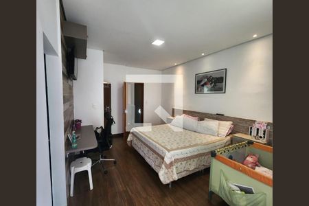 Casa à venda com 3 quartos, 140m² em Cabral, Contagem